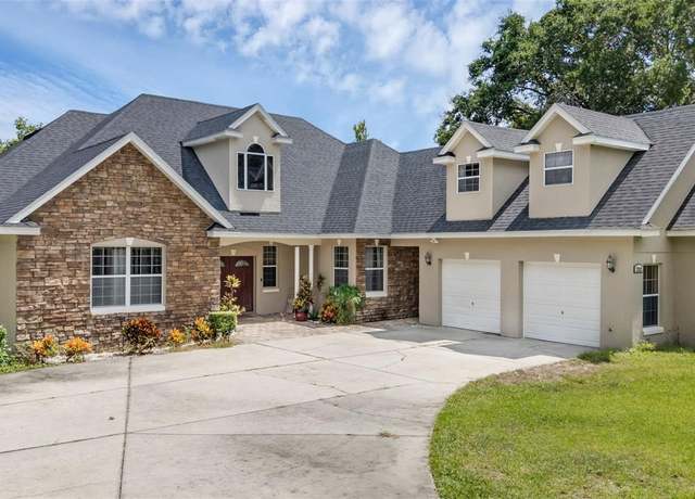 Property at 2202 Old Tavares Rd, Leesburg, FL 34748, 4 beds, 4.5 baths