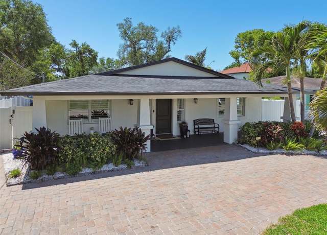 Property at 2826 W Paxton Ave, Tampa, FL 33611, 4 beds, 3 baths