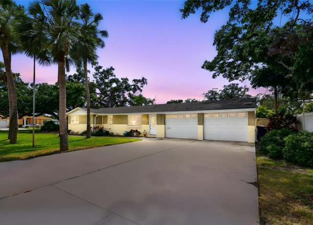 Property at 5055 29th St S, St Petersburg, FL 33712, 3 beds, 2 baths