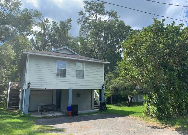 Property at 2150 SW 14th St, Gainesville, FL 32608, 3 beds, 3 baths