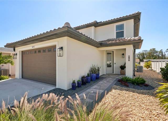 Property at 1876 Livingstone St, Sarasota, FL 34231, 5 beds, 3.5 baths