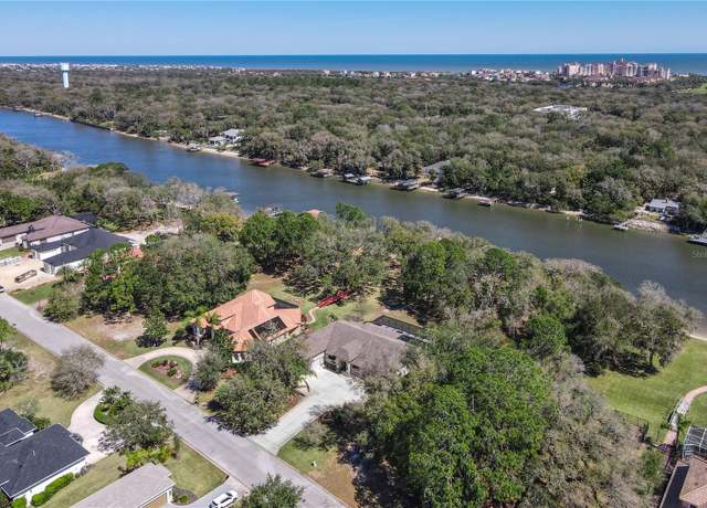 Property at 78 Old Oak Dr S, Palm Coast, FL 32137, 4 beds, 3 baths