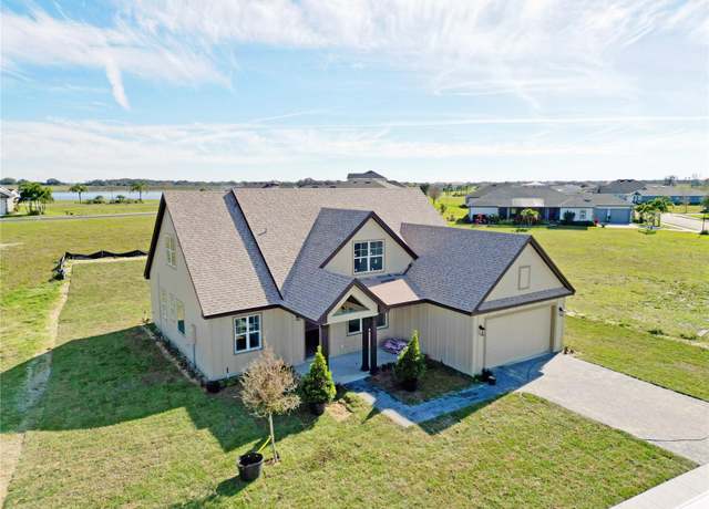 Property at 532 Adams View Ln, Auburndale, FL 33823, 3 beds, 2.5 baths