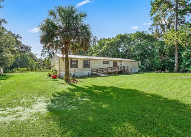 Property at 7211 NW 55th Ave, Ocala, FL 34482, 3 beds, 2 baths
