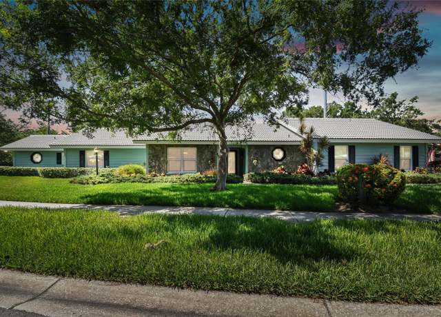 Property at 12020 66th Ave, Seminole, FL 33772, 3 beds, 2 baths
