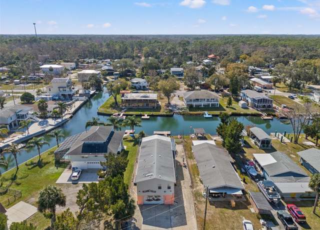 Property at 6040 Palm Creek Dr, Weeki Wachee, FL 34607, 3 beds, 3 baths