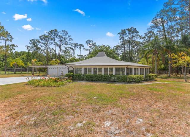 Property at 495 Appaloosa Rd, Tarpon Springs, FL 34688, 3 beds, 2 baths