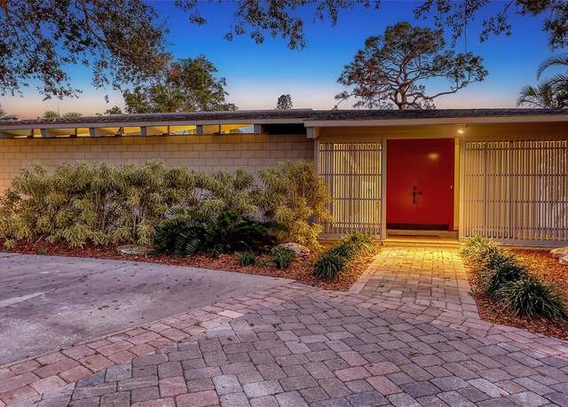 Property at 820 Whitfield Ave, Sarasota, FL 34243, 3 beds, 2.5 baths