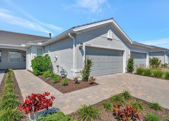 Property at 9928 Bright Water Dr, Englewood, FL 34223, 2 beds, 2 baths