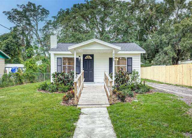 Property at 2429 Lakeview St, Lakeland, FL 33801, 2 beds, 1 bath