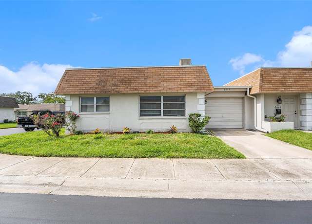 Property at 6875 Versailles N #6875, Pinellas Park, FL 33781, 2 beds, 2 baths