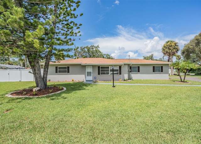 Property at 7205 Morningstar Ln, New Port Richey, FL 34652, 3 beds, 2 baths