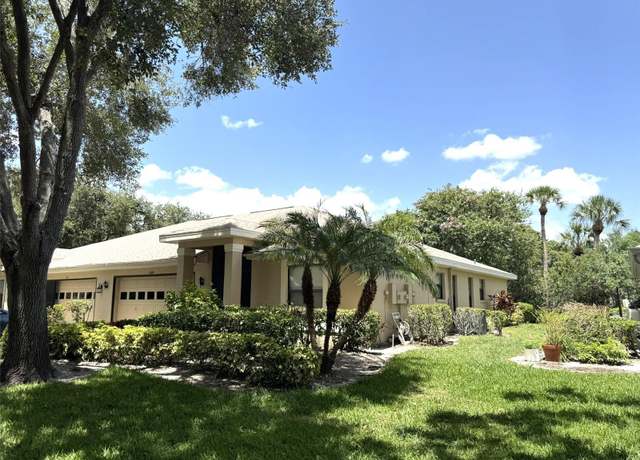 Property at 1609 Laughton Pl, Sun City Center, FL 33573, 2 beds, 2 baths