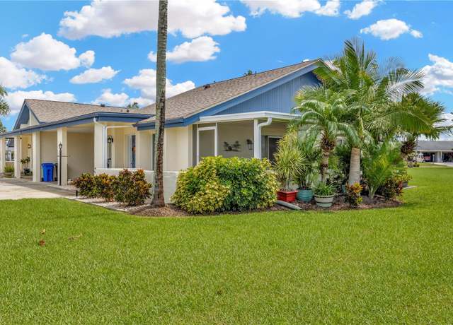 Property at 1322 New Bedford Dr #16, Sun City Center, FL 33573, 2 beds, 2 baths