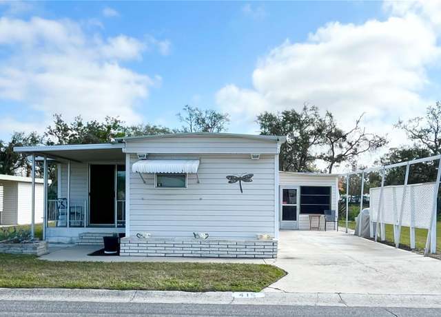 Property at 415 Oakwood Blvd E, Sarasota, FL 34237, 2 beds, 1.5 baths