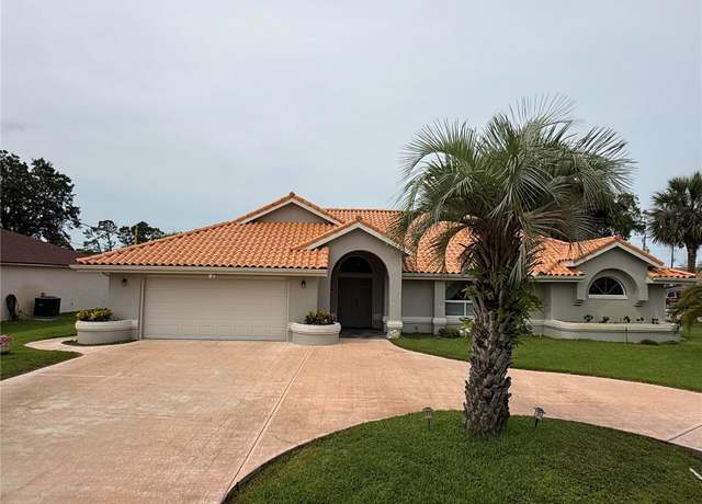 Property at 2 Bickshire Ln, Palm Coast, FL 32137, 3 beds, 2 baths