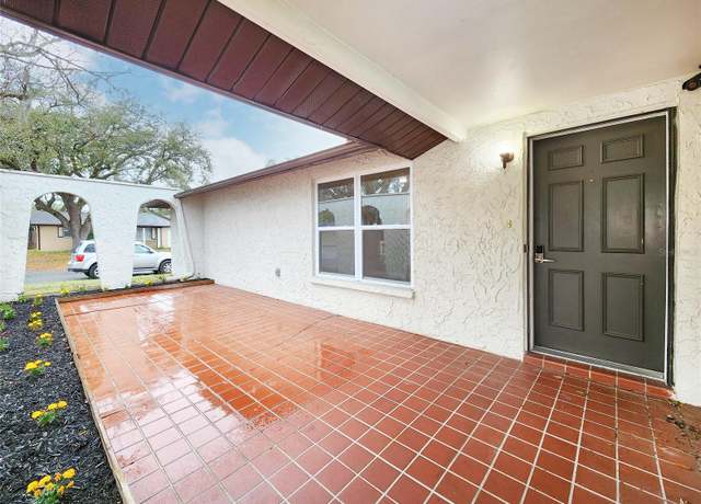Property at 6718 Ranchwood Loop, New Port Richey, FL 34653, 3 beds, 2 baths