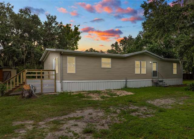 Property at 5101 Plantation Dr, Lakeland, FL 33811, 3 beds, 2 baths