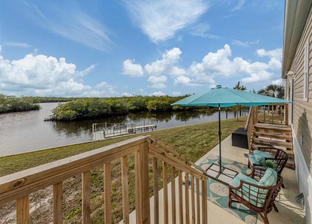 Property at 106 Island Point Rd, North Port, FL 34287, 2 beds, 2 baths