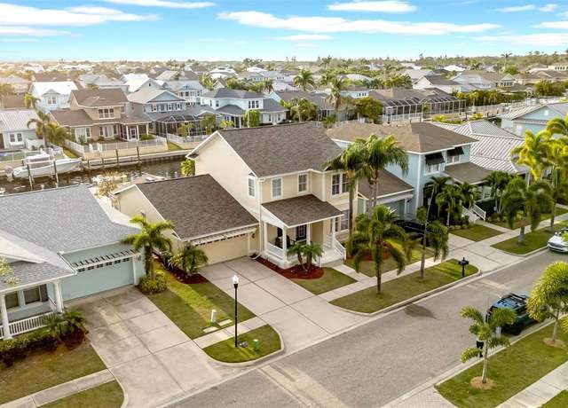 Property at 422 Islebay Dr, Apollo Beach, FL 33572, 4 beds, 2.5 baths