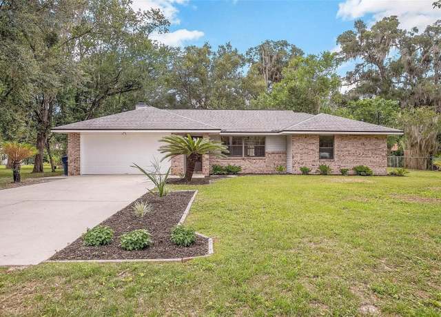 Property at 725 Roberts Ave, Deland, FL 32724, 3 beds, 2 baths