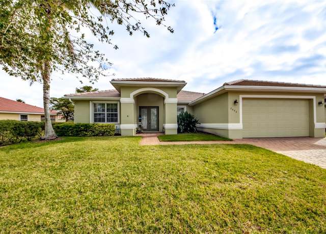Property at 2444 Ashbury Cir, Cape Coral, FL 33991, 4 beds, 3 baths