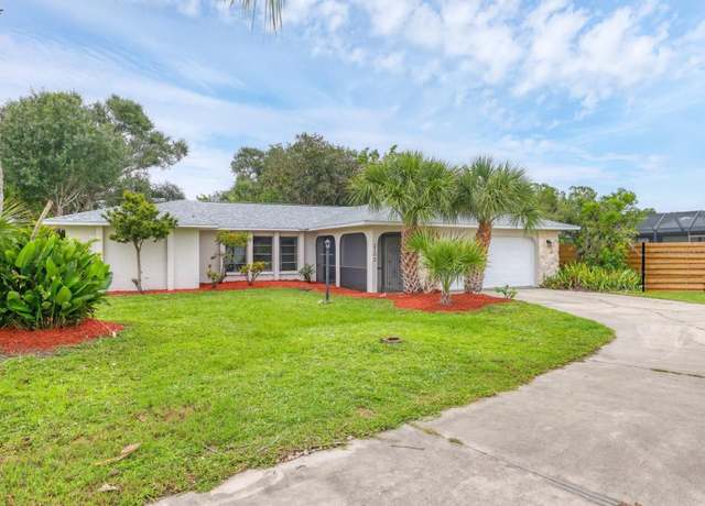 Property at 2102 Country Meadows Pl, Sarasota, FL 34235, 3 beds, 2 baths