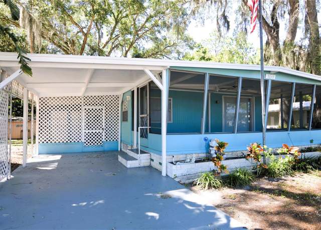 Property at 3643 Muller Dr, Zephyrhills, FL 33540, 2 beds, 1.5 baths
