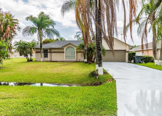 Property at 675 Reindeer Dr, Kissimmee, FL 34759, 3 beds, 2 baths