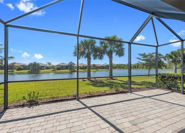 Property at 17228 Corinna Pl, Bradenton, FL 34202, 2 beds, 2 baths