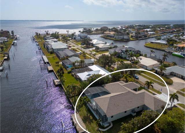 Property at 193 Beeney Rd SE, Port Charlotte, FL 33952, 5 beds, 3 baths