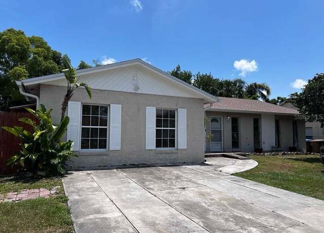Property at 131 San Blas Ave, Kissimmee, FL 34743, 4 beds, 2 baths