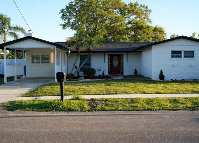 Property at 8412 Stillbrook Ave, Tampa, FL 33615, 4 beds, 3 baths