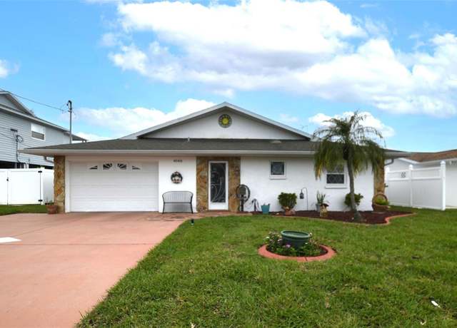 Property at 4048 Orient Dr, Hernando Beach, FL 34607, 3 beds, 2 baths