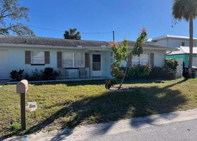 Property at 425 Highland Ct, Dunedin, FL 34698, 2 beds, 1 bath
