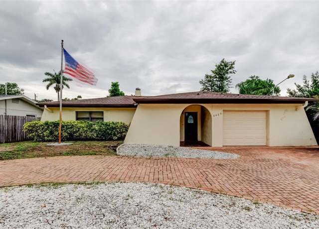 Property at 6409 41st Ave N, St Petersburg, FL 33709, 2 beds, 1 bath