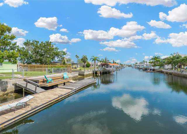 Property at 13724 Cox Ave, Hudson, FL 34667, 3 beds, 2 baths