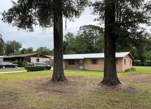 Property at 3309 NE 16th Ave, Ocala, FL 34479, 3 beds, 2 baths