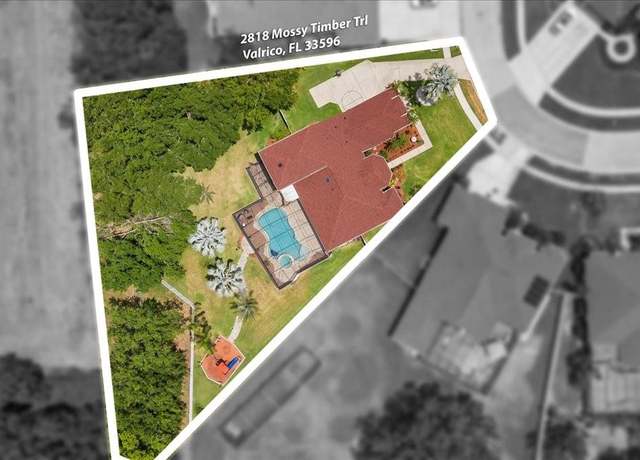 Property at 2818 Mossy Timber Trl, Valrico, FL 33596, 4 beds, 3.5 baths