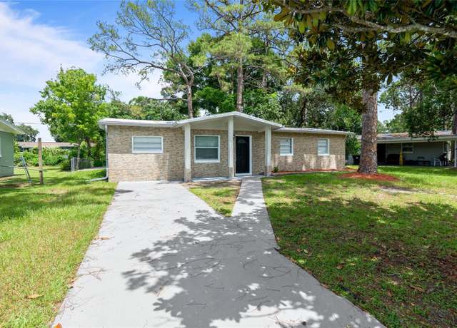 Property at 1415 Zenith Pl, Orlando, FL 32808, 4 beds, 2 baths