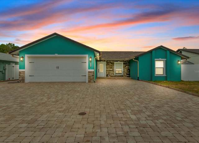 Property at 6926 Williams Dr, Tampa, FL 33634, 3 beds, 2 baths