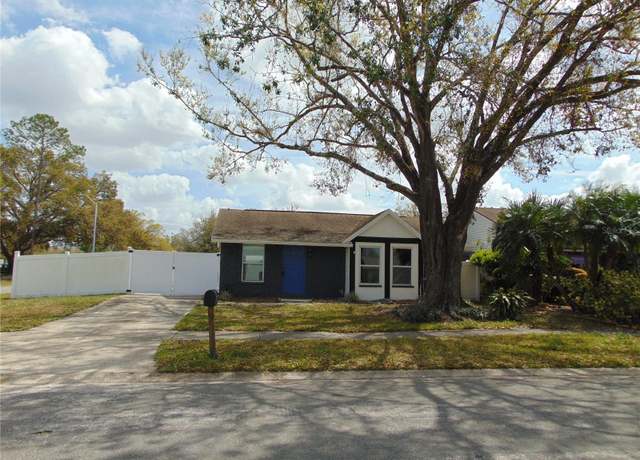 Property at 16147 Sagebrush Rd, Tampa, FL 33618, 3 beds, 2 baths