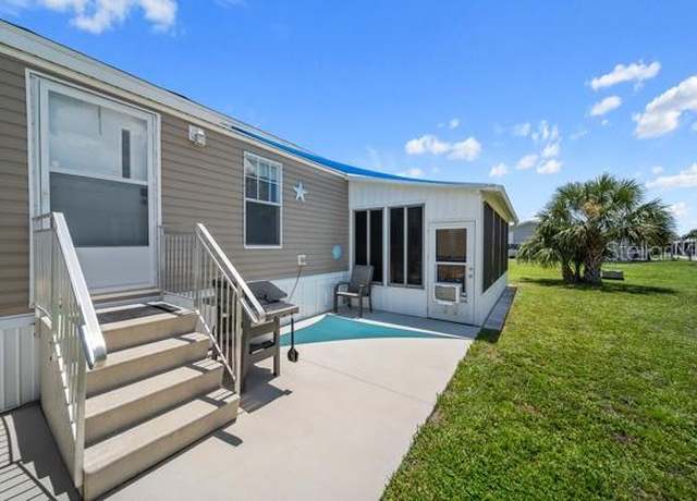 Property at 7321 Adana Ave, Port Charlotte, FL 33981, 2 beds, 2 baths