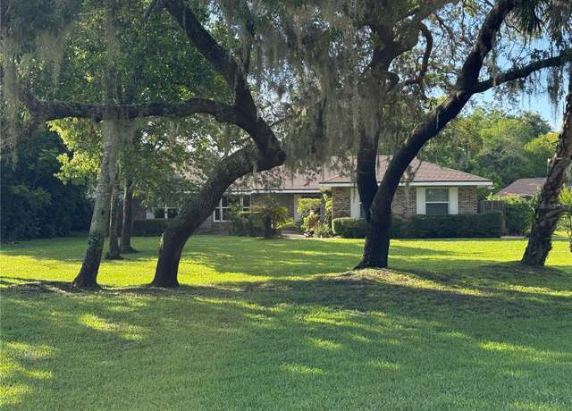Property at 547 Cleo Ln, Deltona, FL 32738, 3 beds, 2 baths