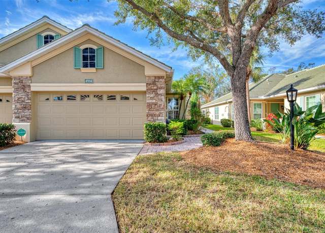 Property at 4914 Lakescene Pl, Sarasota, FL 34243, 2 beds, 2 baths