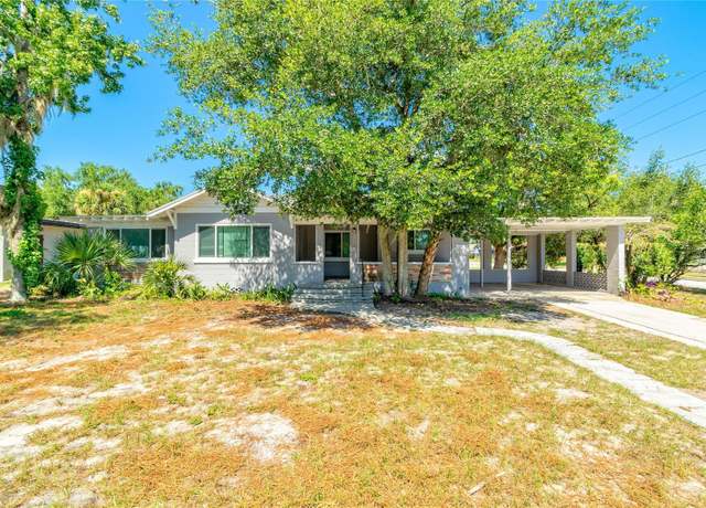 Property at 423 N Texas Ave, Tavares, FL 32778, 4 beds, 2 baths