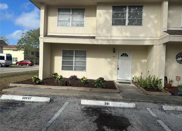 Property at 201 Elliot Ave, Sarasota, FL 34232, 4 beds, 2.5 baths