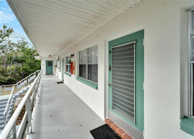 Property at 5850 21st St N #18, St Petersburg, FL 33714, 1 bed, 1 bath