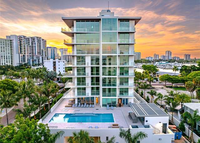 Property at 111 Golden Gate Pt #201, Sarasota, FL 34236, 3 beds, 3 baths