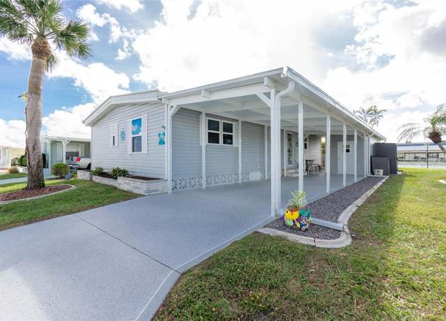 Property at 44 N Esplanade St, Englewood, FL 34223, 2 beds, 2 baths